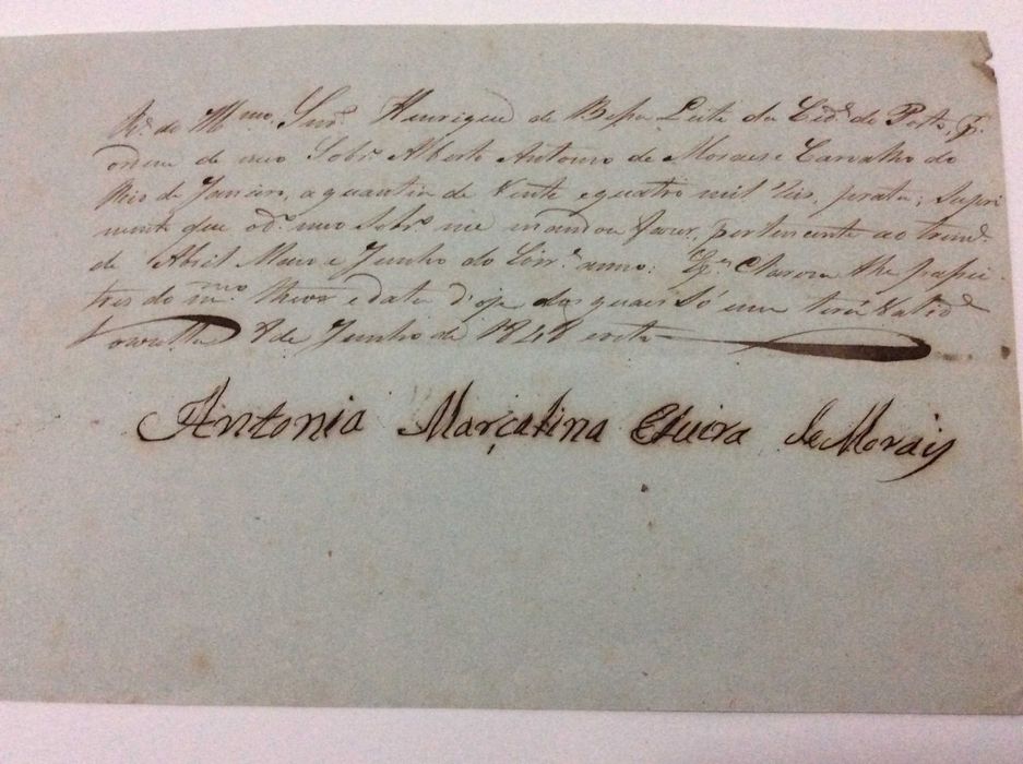 Manuscritos datados do século XIX. Lote com 5 recibos de pagamento.