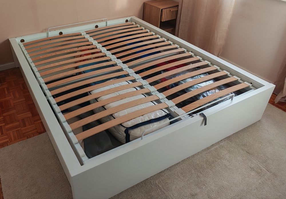 Cama Sommier para colchão 160x200