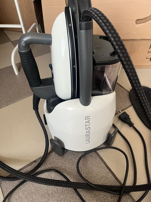 Generator pary Laurastar Lift Pure white