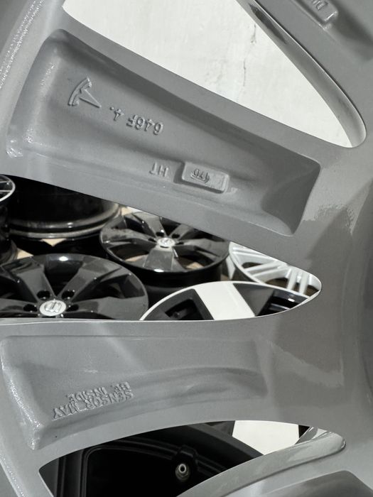 Диски 5x120 R20 TESLA Model X Original 1027244-00-B