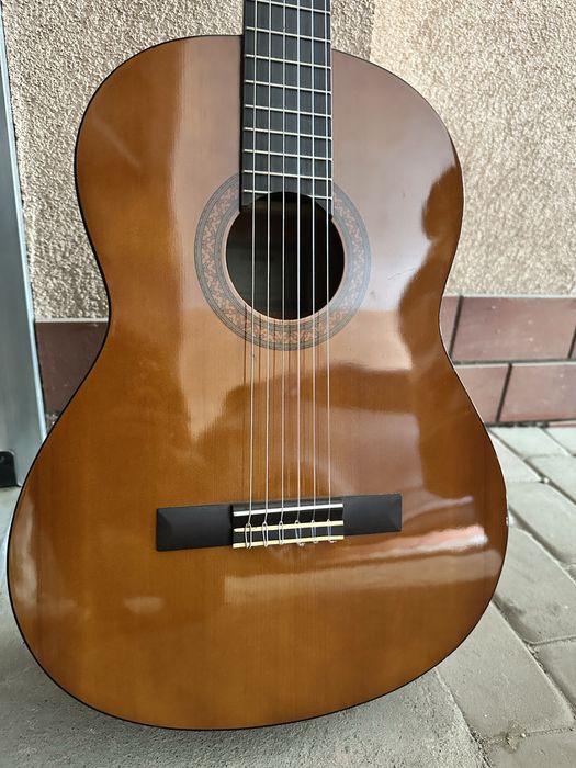 Gitara akustyczna