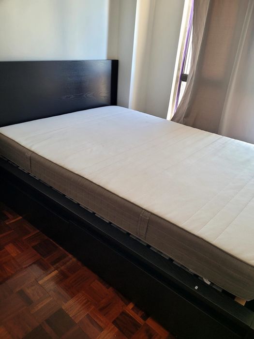 Vendo cama casal Malm Ikea