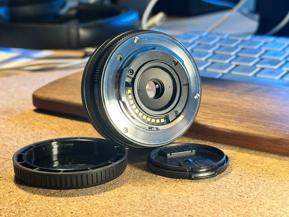 Olympus M.Zuiko Digital 14-42mm f/3.5-5.6 EZ ED MSC (Black) – M43, MFT64354156233729123