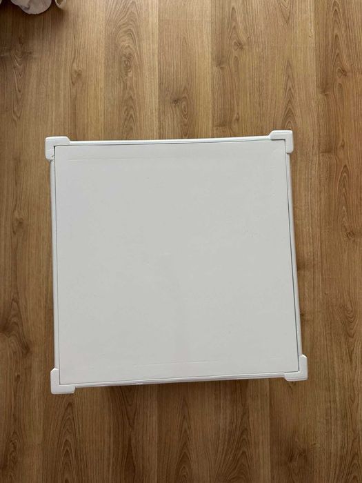White Solid Wood Table434264641802741761