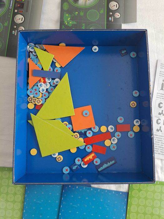 Batalha Naval + Tangram - Clementoni