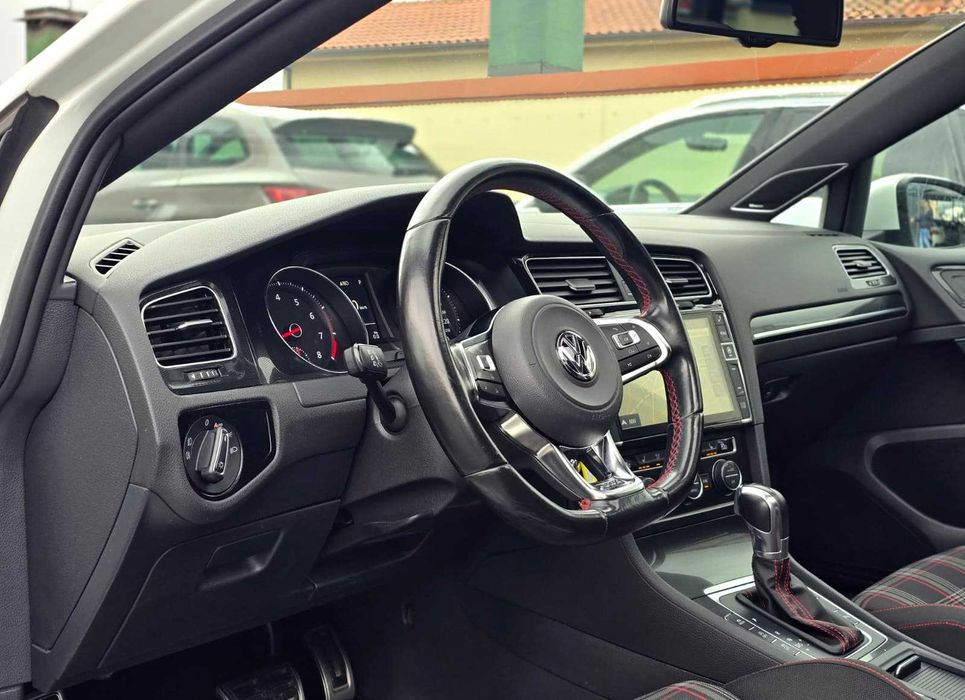 Volkswagen Golf VII GTI Performance 2.0tsi 230cv Dsg "Full Extras"