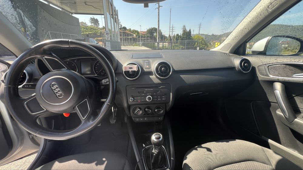 Audi A1 1.6 TDI 105cv | 2010 | 146.064 km