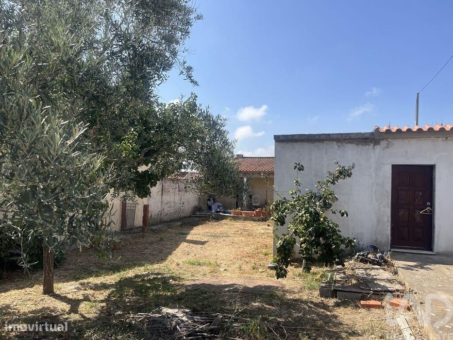 Casa / Villa T2 em São Domingos de Rana de 71,5 m2