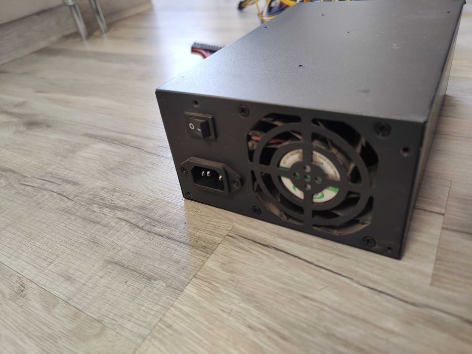 Блок живлення Vinga 2200W (VPS-2200 Mining edition) БП для пк/сервера