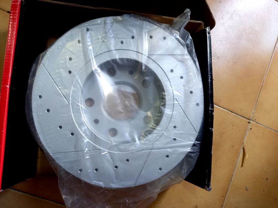 Discos de travao dianteiros Renault megane  2008