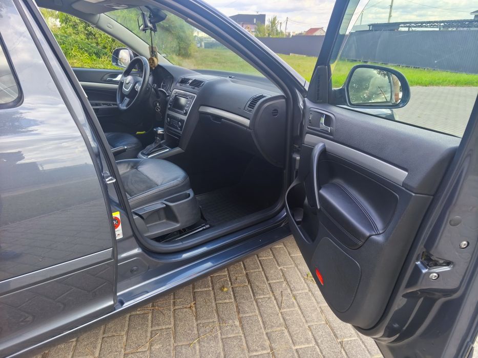 Продам skoda oktavia a5fl