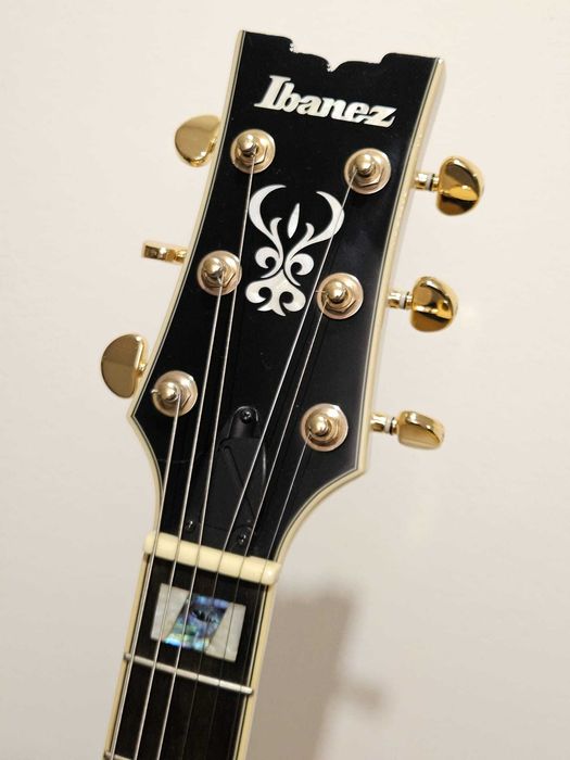Ibanez Artist AR 220 Vintage White