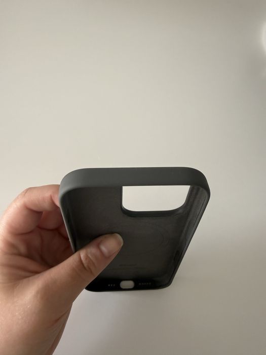 Capa Apple em silicone para iPhone 16 pro