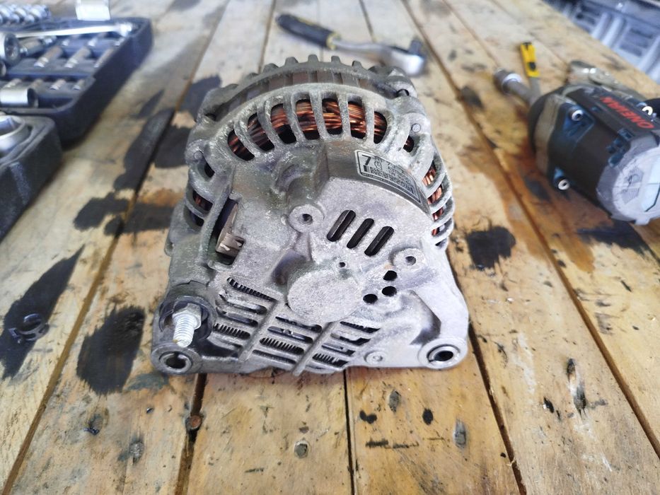 Alternador Mazda 5 A3TB6581