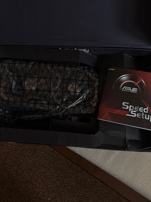 AMD Radeon RX 6600 XT 8GB ROG STRIX Gaming