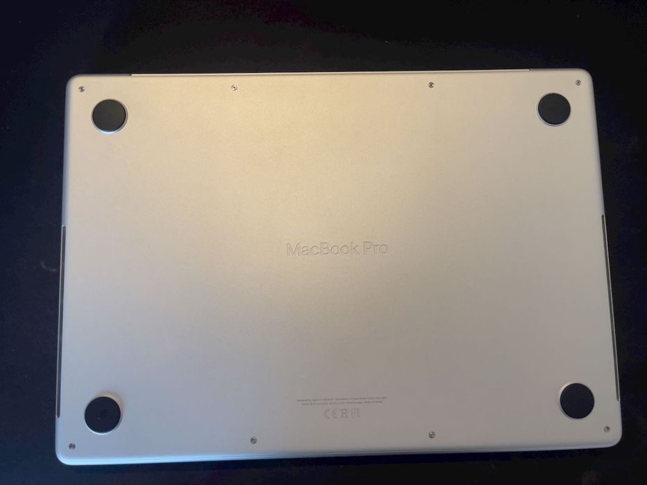 MacBook Pro 14 M1 Pro 16GB