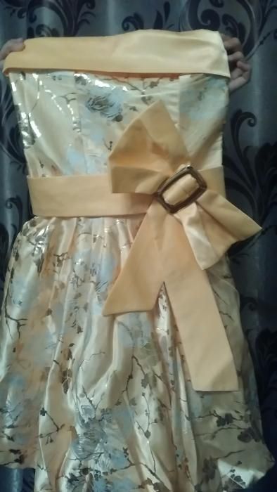 Платье нарядное для девочки