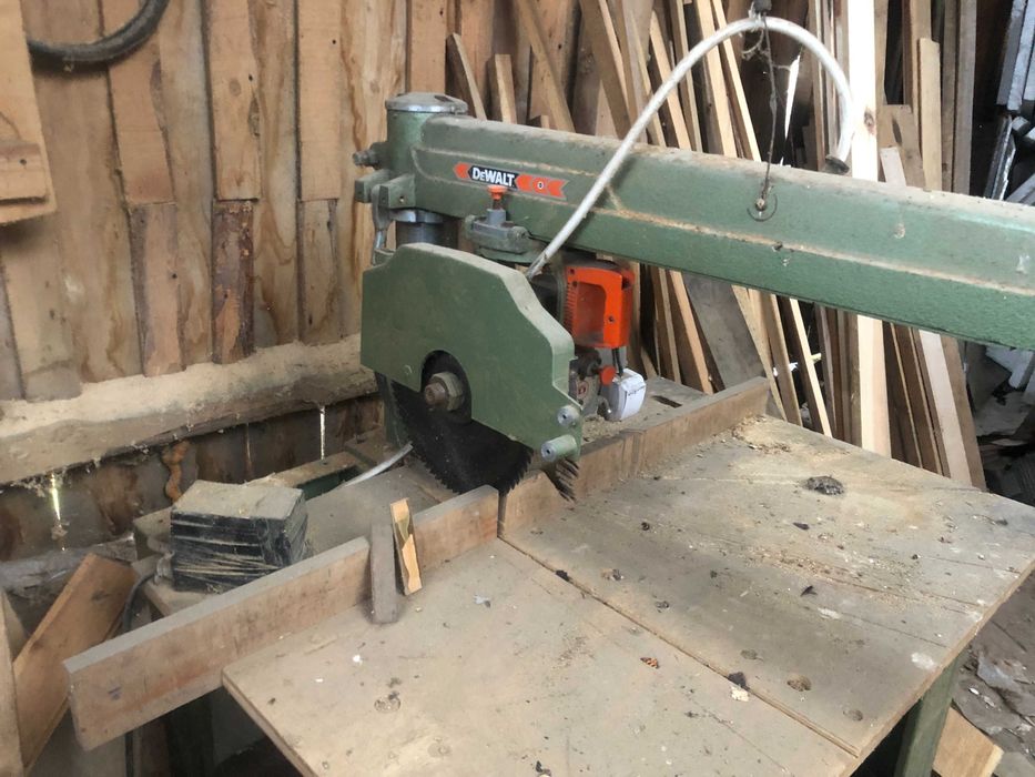 Piła radialna pilarka DeWALT 3kw pilarka piła ukośnica