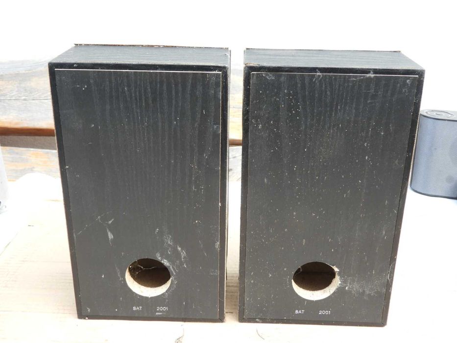 Solidne obudowy kolumn 2 drożne SAT 2001