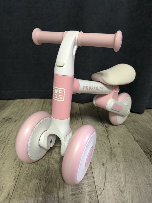 Продам новий біговел від 1 року