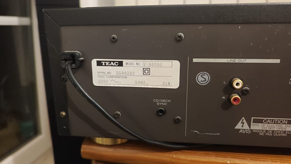 Teac V8030s- Deck Cassete player