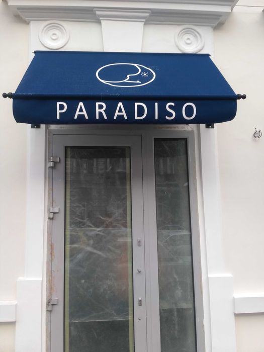 Маркизы для кафе, вывеска с лого, рекламой