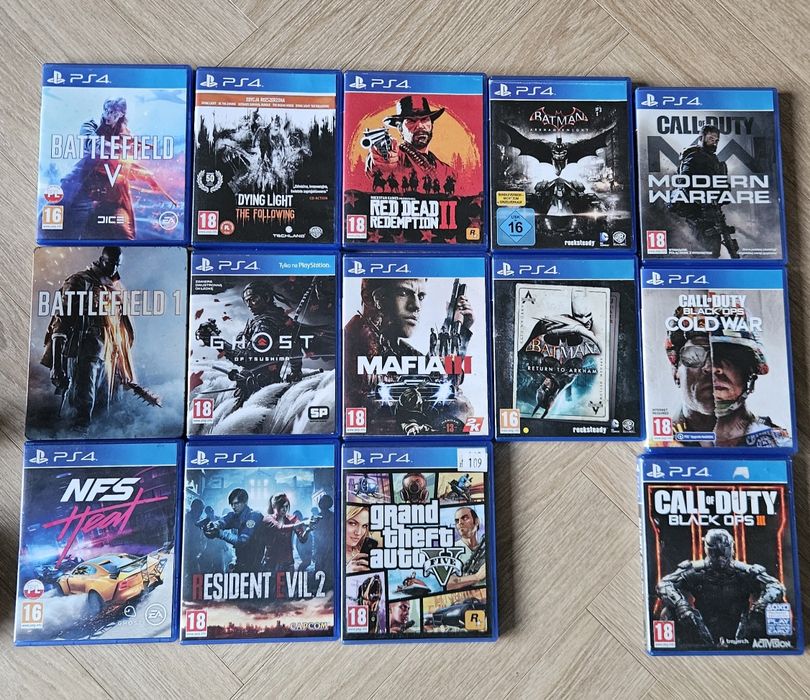 PS4 PRO  1TB + 2 pady + popularne gry