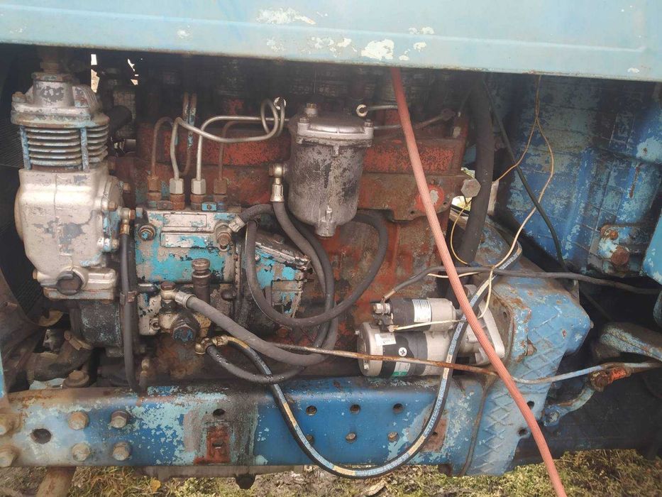 Трактор  МТЗ-80  2000р.в