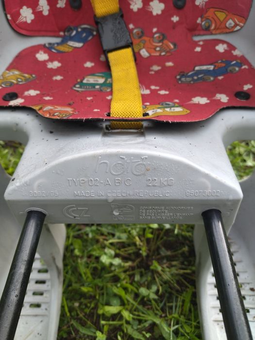 Fotelik rowerowy 22 kg