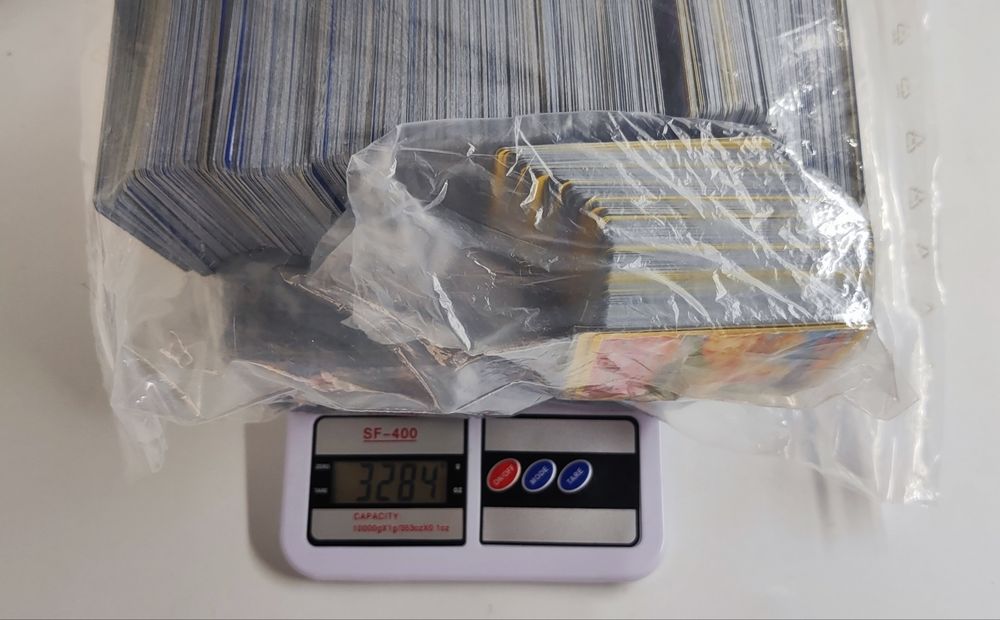 +3kg ou +2.000 Cartas Pokémon TCG (Várias Expansões)