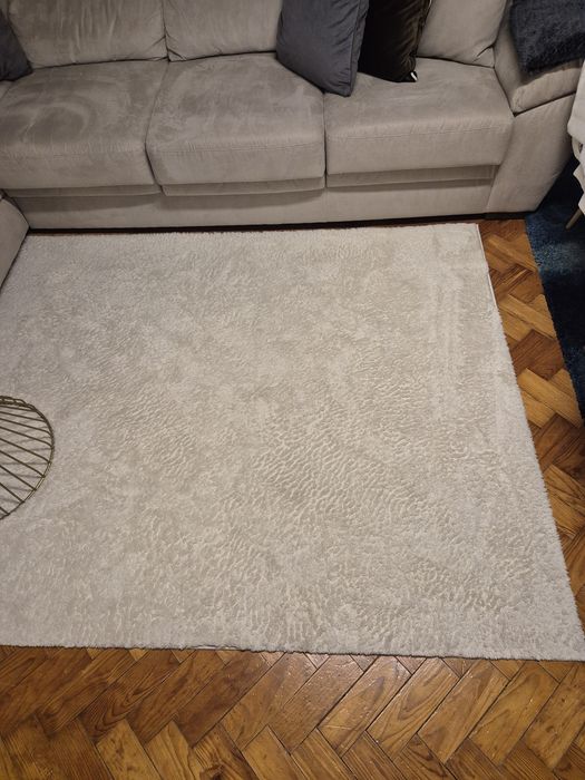 Carpete em creme claro