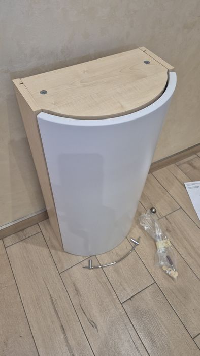 Szafka łazienkowa wisząca Koło Impuls