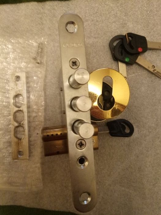 Дверной врезной замок (Цилиндр MUL-T-LOCK INTERACTIVE). Оригинал!