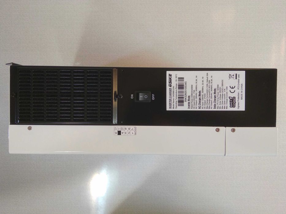 Оновлена модель! Гібридний інвертор Gsike 4.2kW 24V із WiFi. Заряд від мережі 120А, до 6200W 27A сонячних панелей, dual output