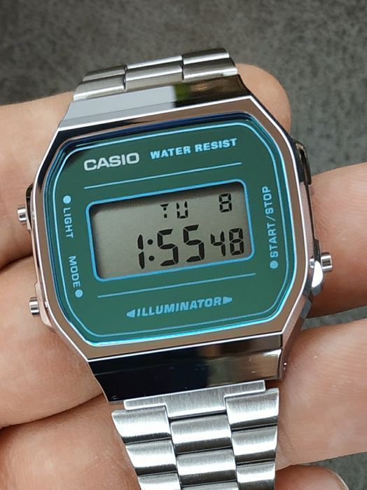 Годинник  Casio A168WEM-2EF Оригінал Гарантія Ретро Часы