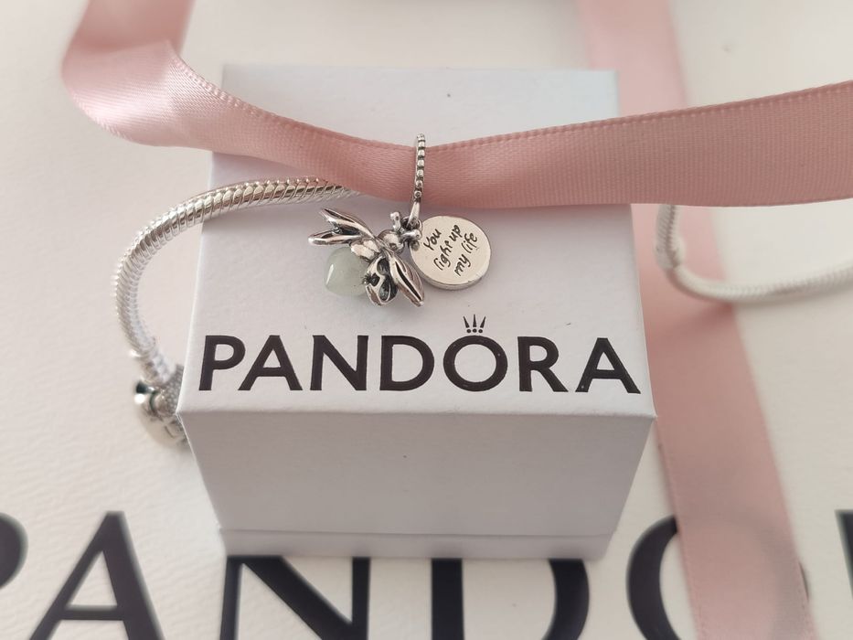 Zawieszka charms Pandora Swietlik Nowa Wysylam w pudelku