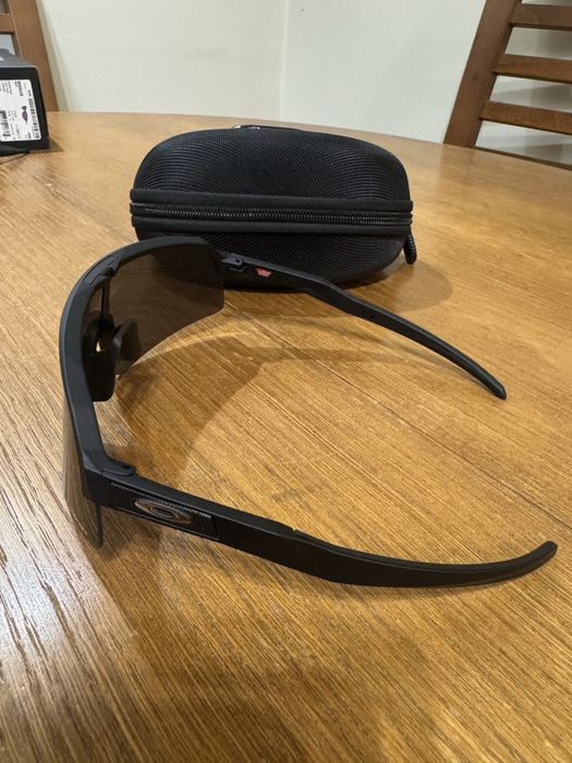 Oakley sutro okulary