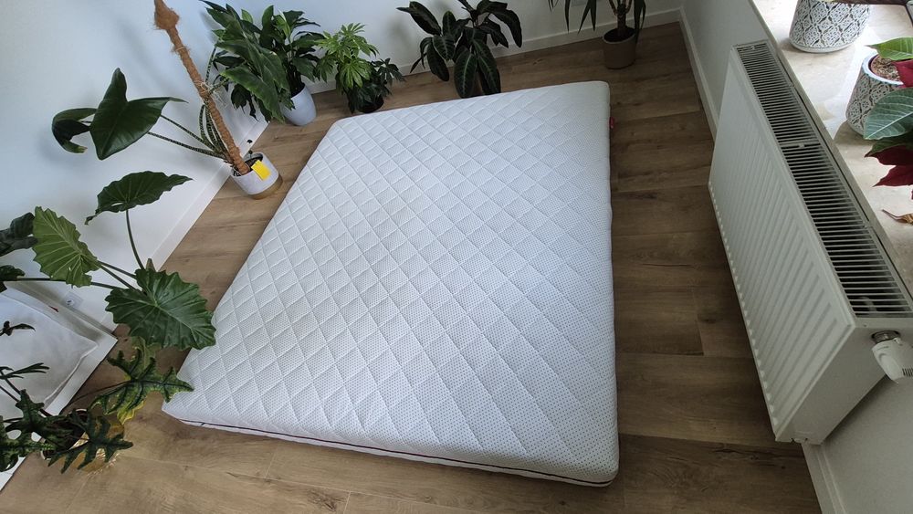 Materac 200x180cm Janpol średnio twardy