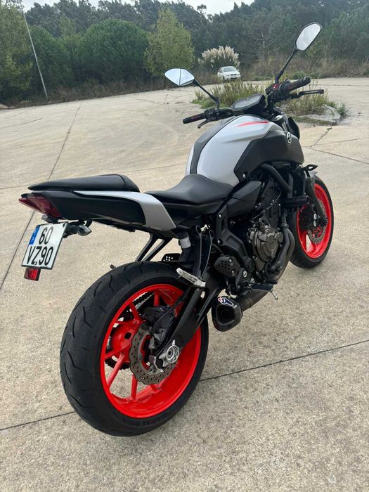 YAMAHA MT07 2019