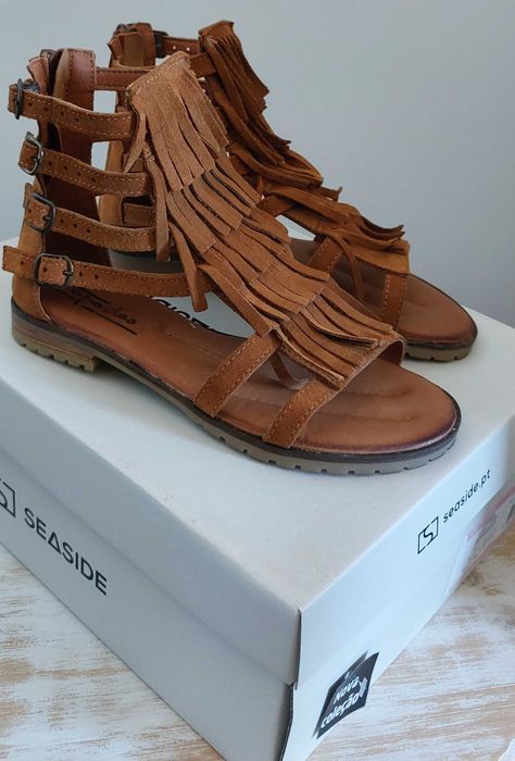 Sandálias gladiador camel, tamanho 36