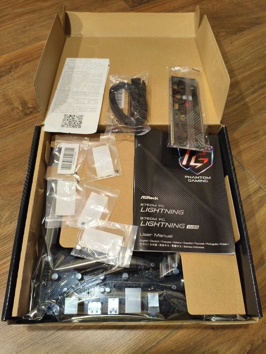 Материнська плата ASRock B760M PG Lightning