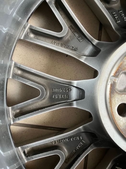 Ford Mustang Oryginalne felgi