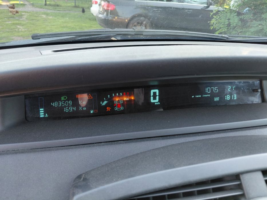 Samochód Osobowy Renault Scenic II