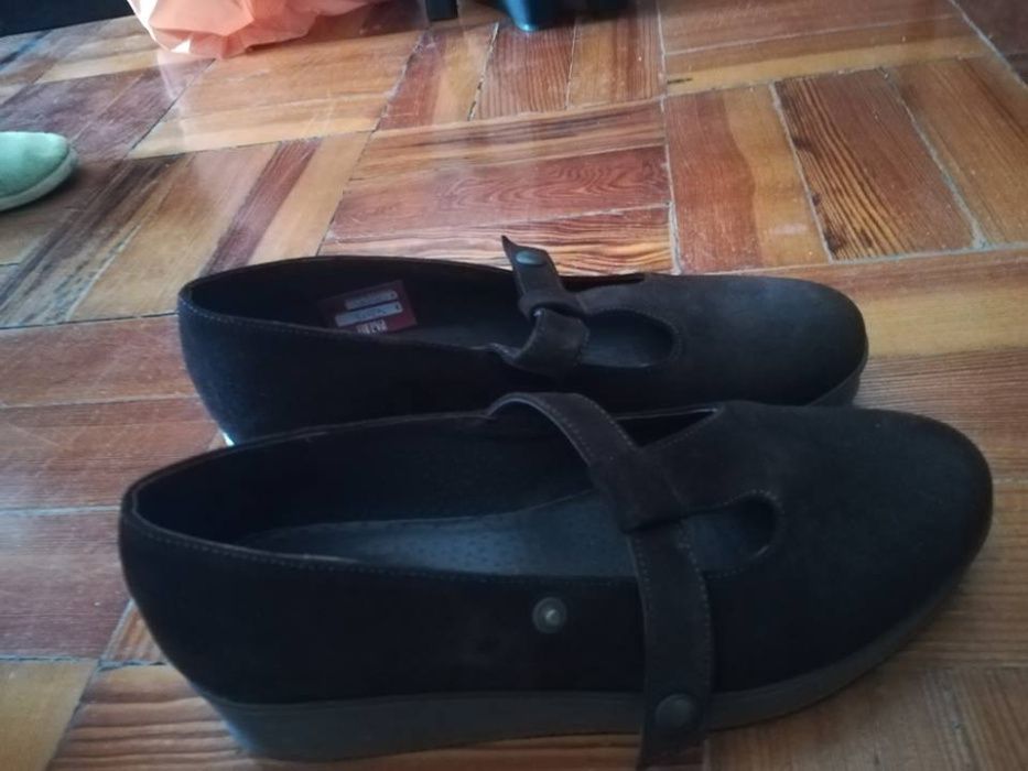 Sapatos Castanhos Novos Foreva Tamanho 38