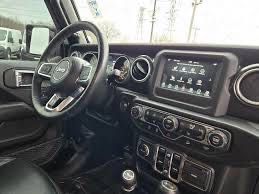 Jeep Wrangler Altitude 3.6 V6 Automático | Fev. 2021 | 48.000 km