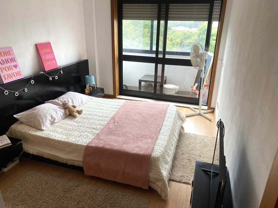 T1+1 C/Varanda Excelente,Equipado Na Maia, Impecável!