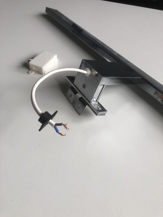 Ledowa listwa łazienkowa