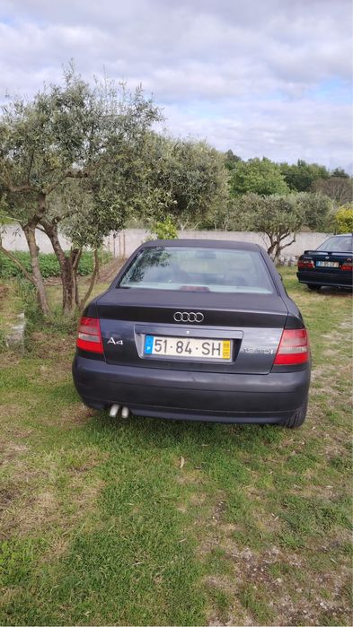 Audi a4 1999 com teto