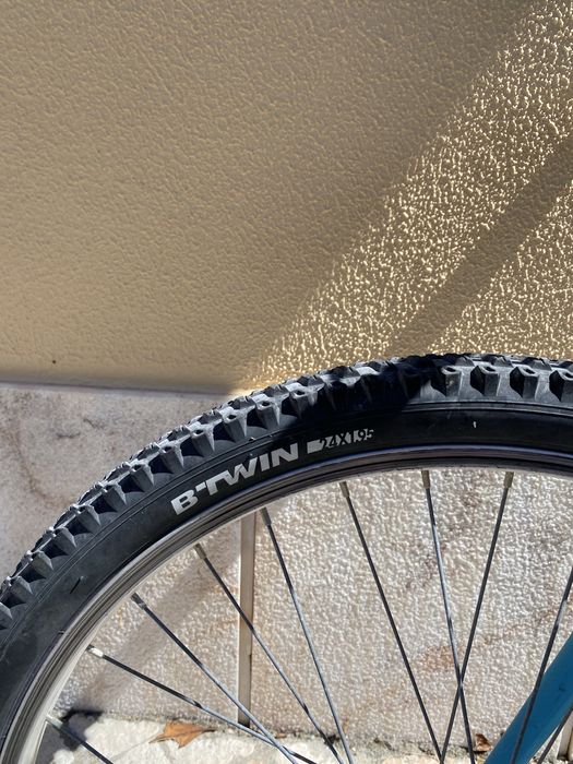 bicicleta b-twin azul
