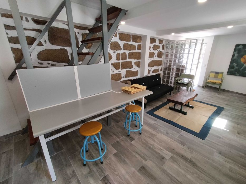 Casa mobilada para arrendar no Centro do Porto (T3)